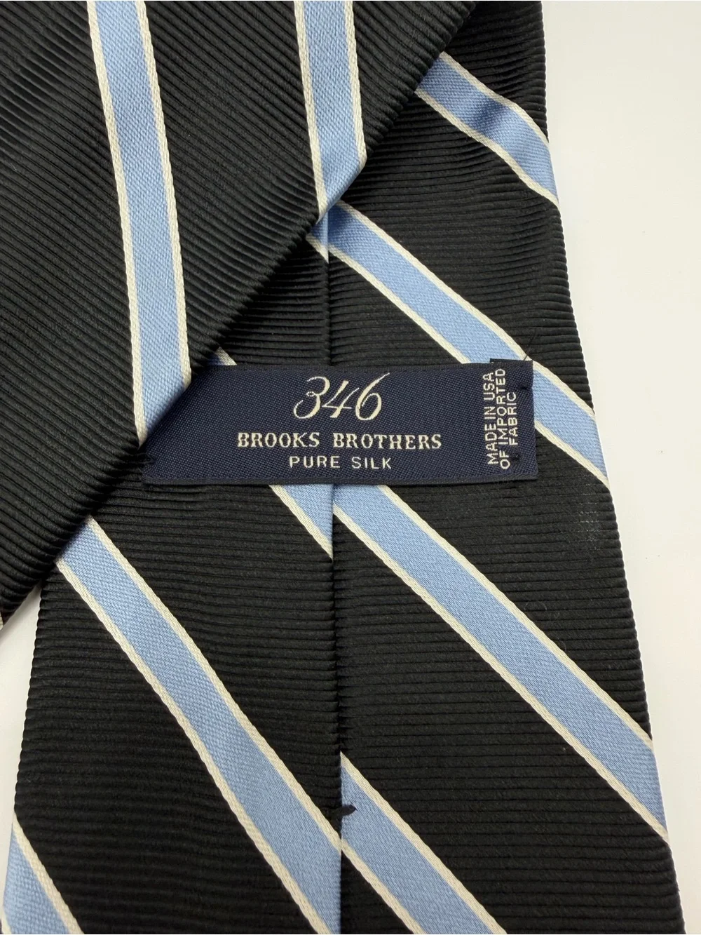 Brooks Brothers Men’s Silk Black Light‎ Blue Ribbed Textured Diagonal Stripe Tie